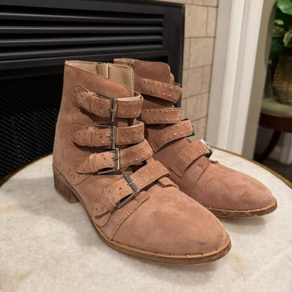 Black Suede Studio Layla Moto Bootie Blush‎ Suede Buckle Studded Womens Size 10